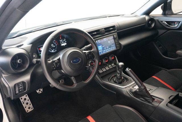 Used 2023 Subaru BRZ Limited RWD image 3
