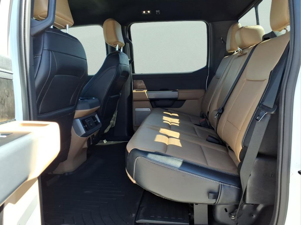 Used 2024 Ford F450 Lariat w/ FX4 Off-Road Package image 17