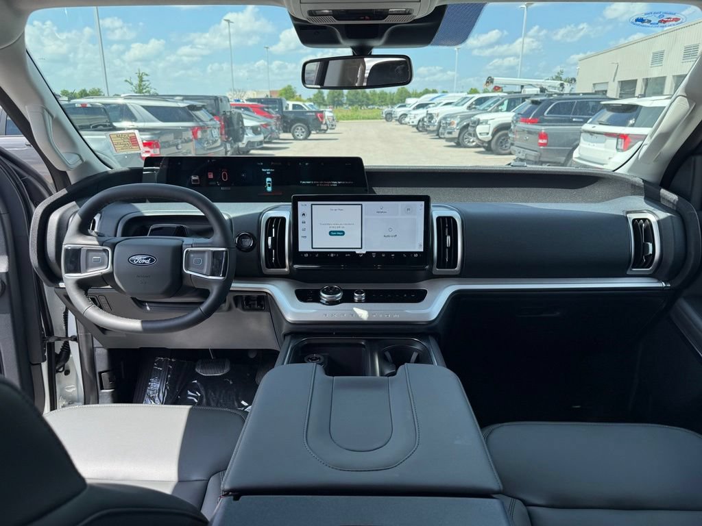 New 2027 Ford Expedition Active RWD image 22