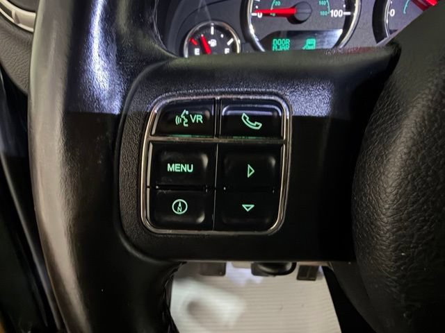 Used 2012 Jeep Wrangler Unlimited Rubicon w/ Dual Top Group AWD/4WD image 28
