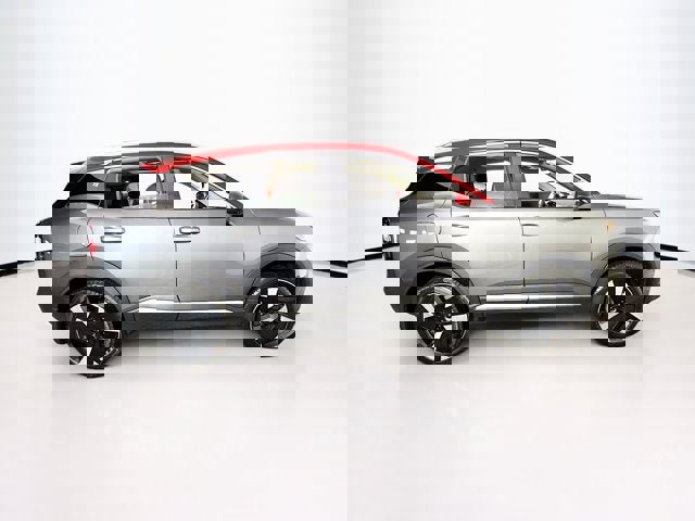 New 2026 Nissan Kicks SR w/ SR Premium Package image 4