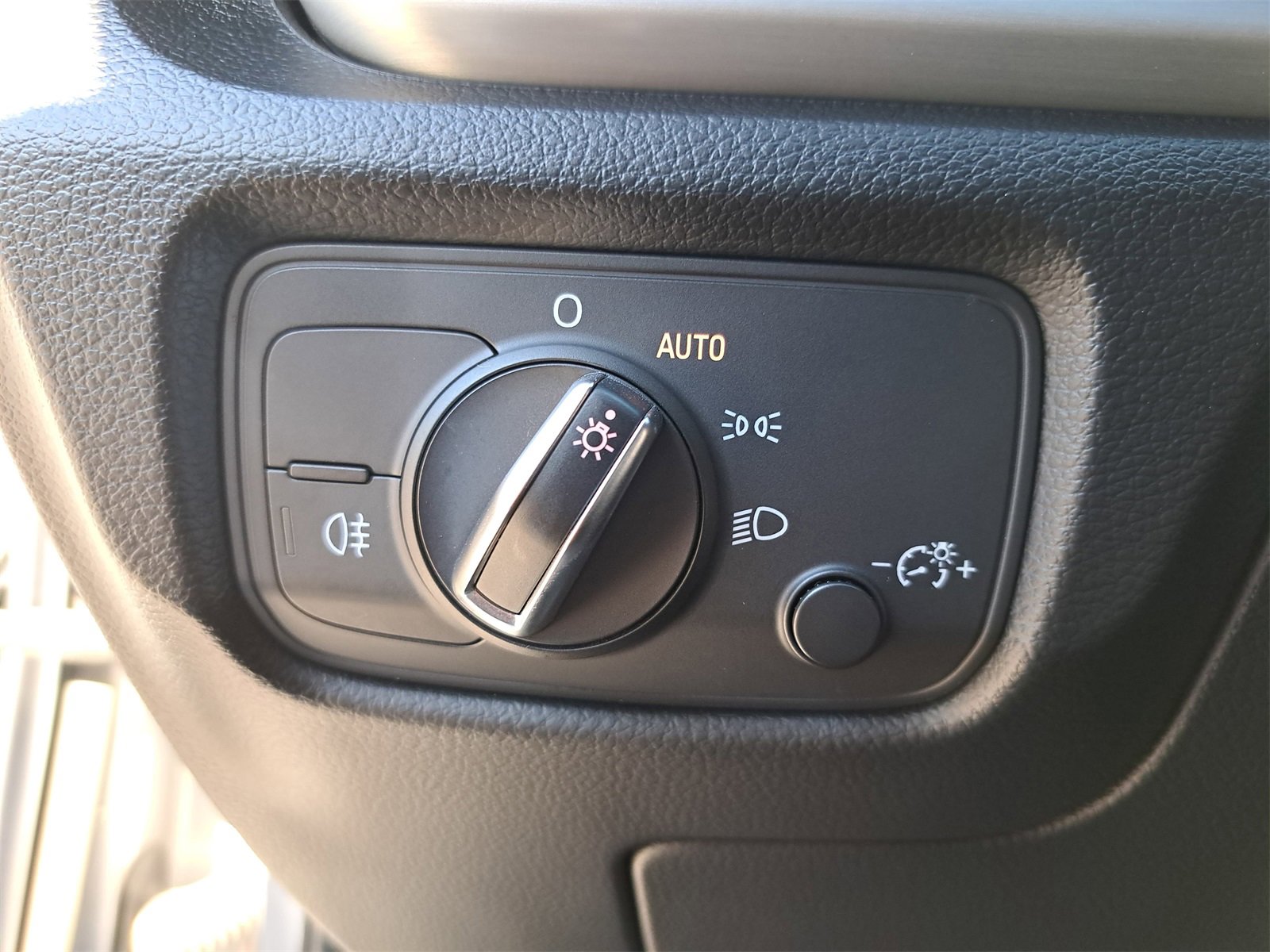 Used 2016 Audi S3 Premium Plus w/ Technology Package image 27