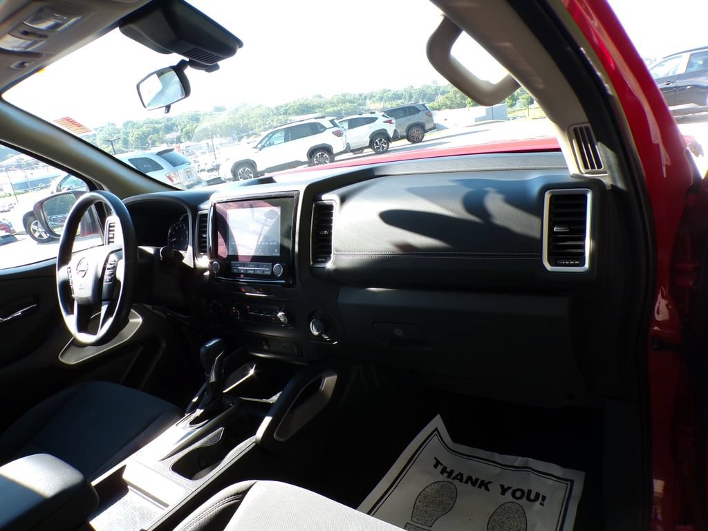 Used 2022 Nissan Frontier SV w/ Technology Package AWD/4WD image 14