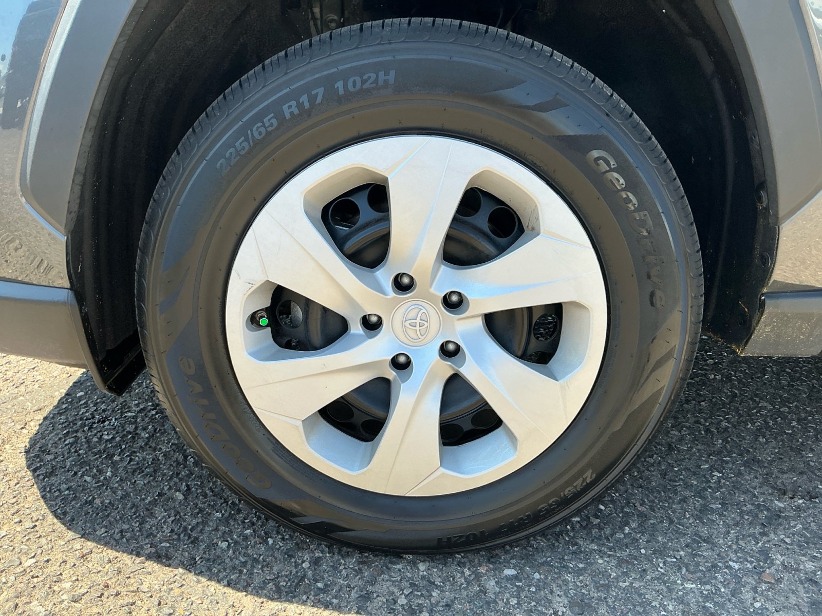 Certified 2025 Toyota RAV4 LE AWD/4WD image 26