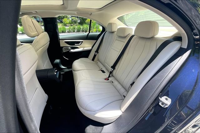 New 2026 Mercedes-Benz E 350 4MATIC Sedan image 11