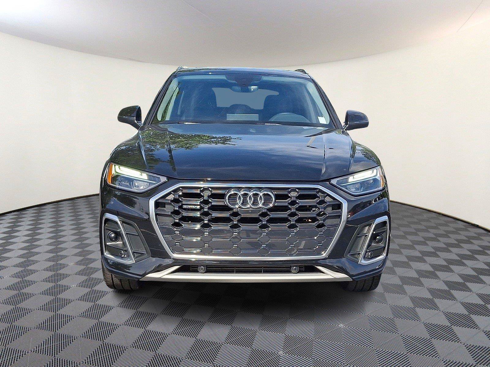 Used 2023 Audi Q5 2.0T Premium Plus AWD/4WD image 2