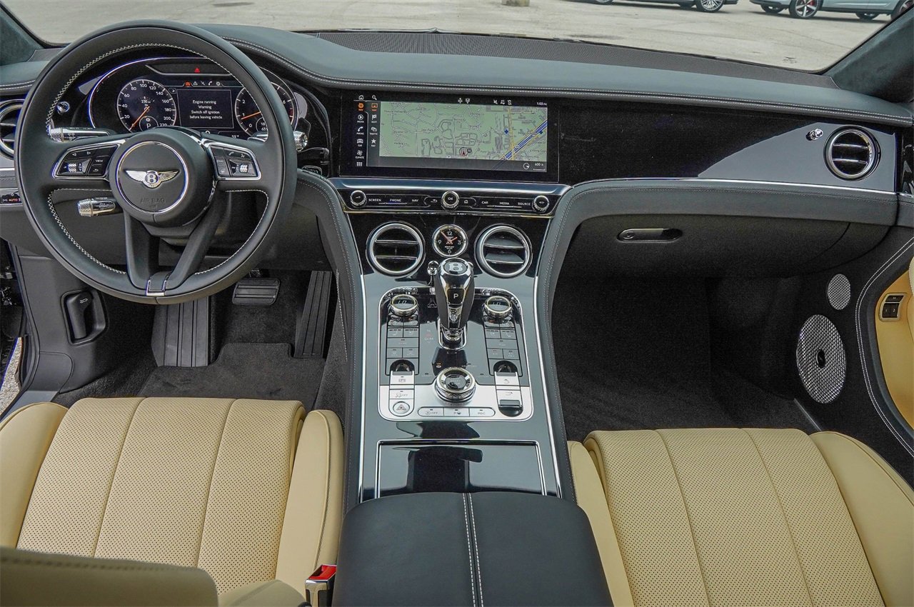Used 2024 Bentley Continental GT image 40