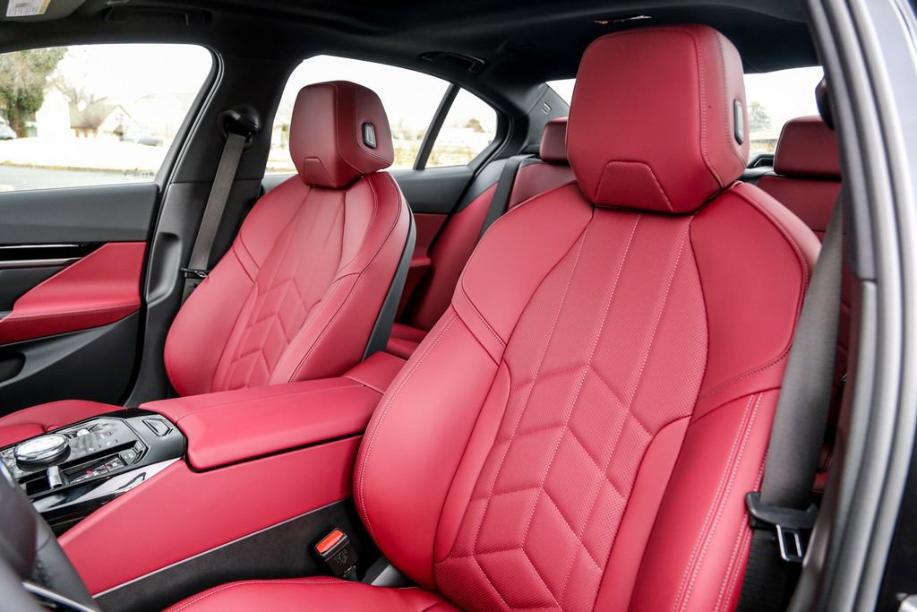 New 2026 BMW 530i xDrive w/ M Sport Package image 22