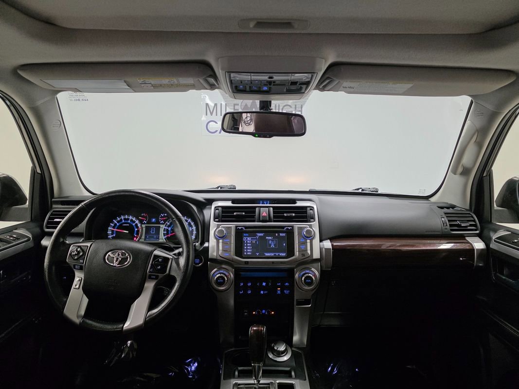 Used 2015 Toyota 4Runner Limited AWD/4WD image 20
