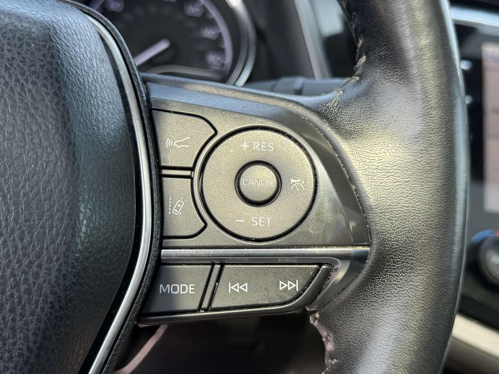 Used 2019 Toyota Camry FWD image 24
