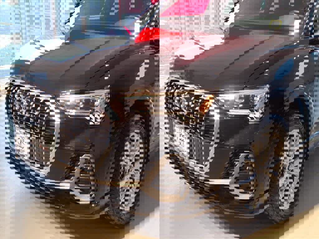 Used 2021 Audi Q3 2.0T Premium Plus image 7