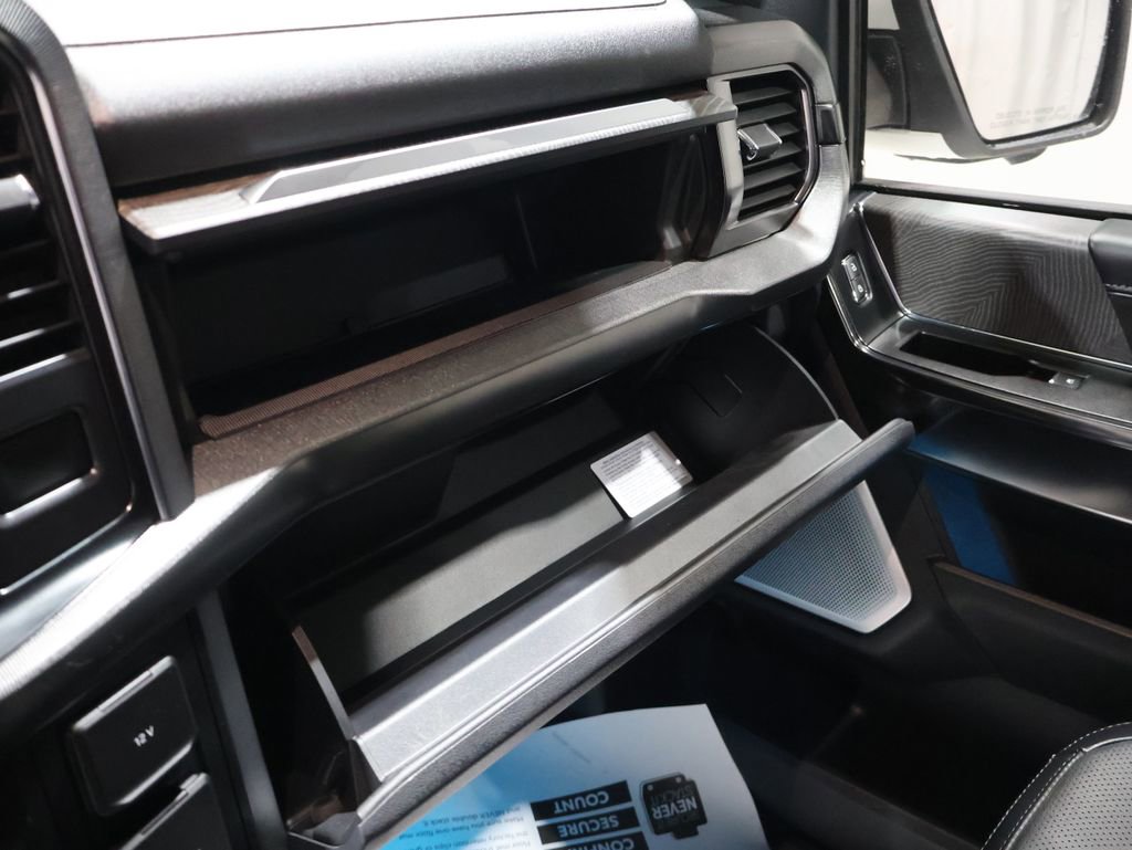 Used 2022 Ford F150 Platinum w/ Equipment Group 701A High image 36