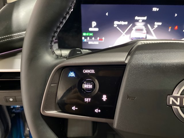 Certified 2025 Nissan Murano SL w/ Cargo Package AWD/4WD image 14