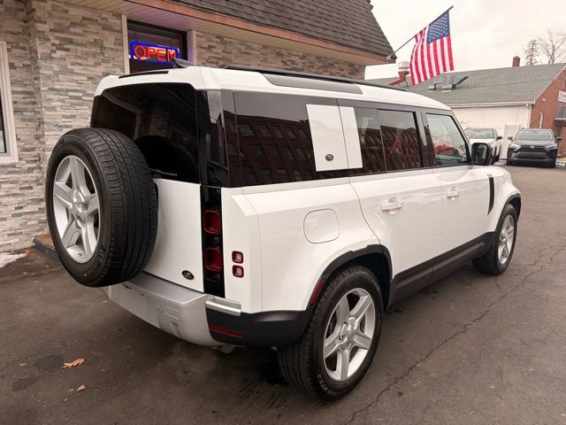 Used 2020 Land Rover Defender 110 SE AWD/4WD image 5