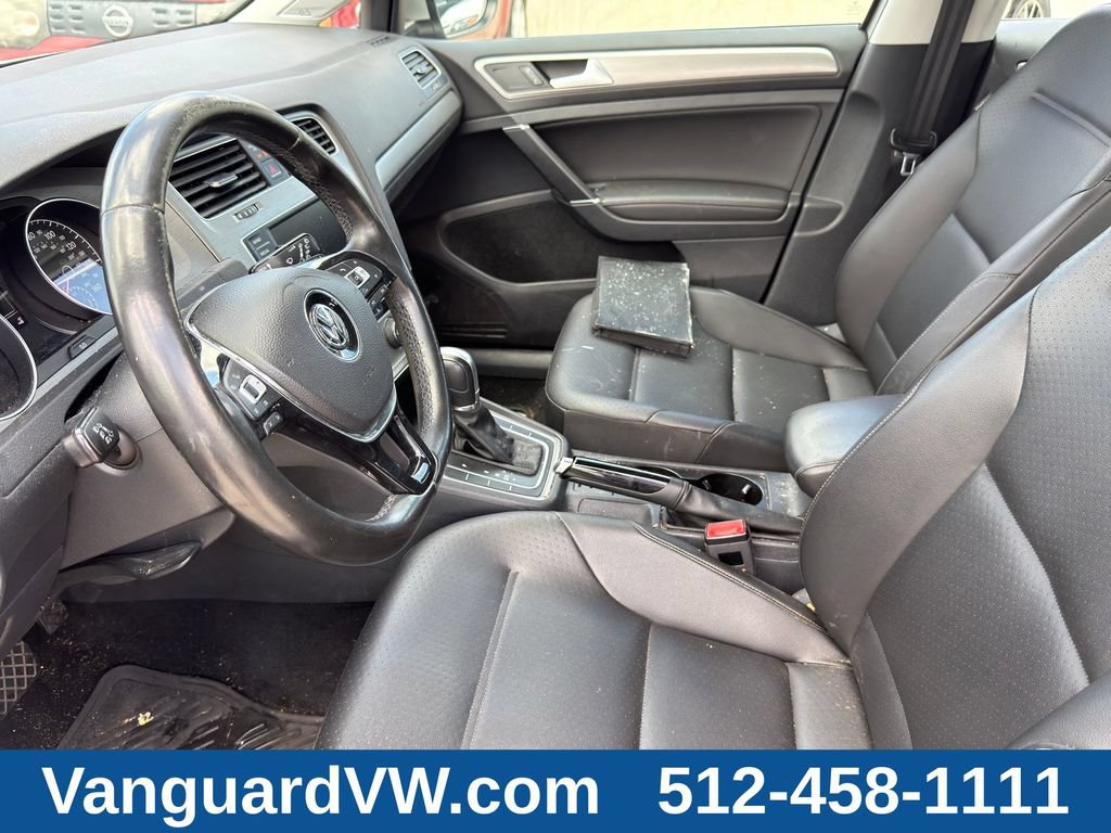 Used 2017 Volkswagen Golf SE FWD image 10