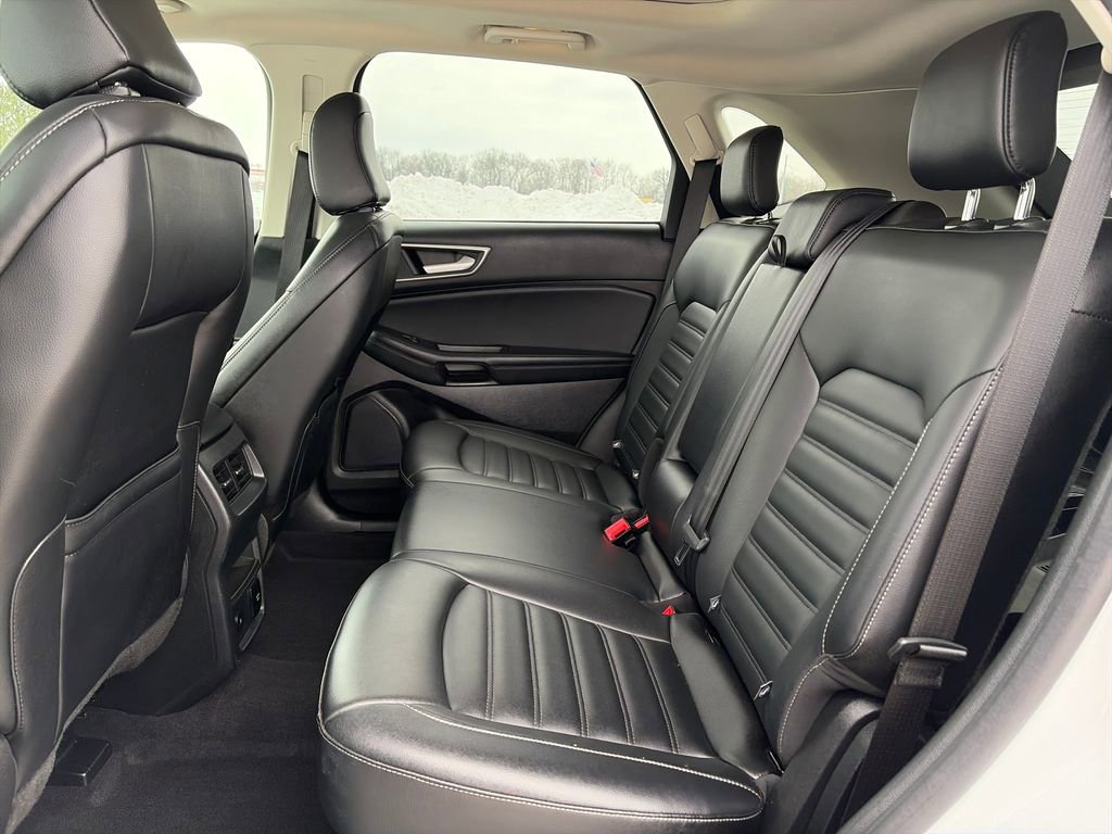 Used 2024 Ford Edge SEL w/ Convenience Package image 29