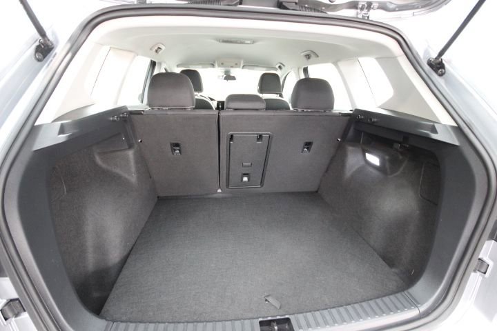 Used 2025 Volkswagen Taos S AWD/4WD image 6