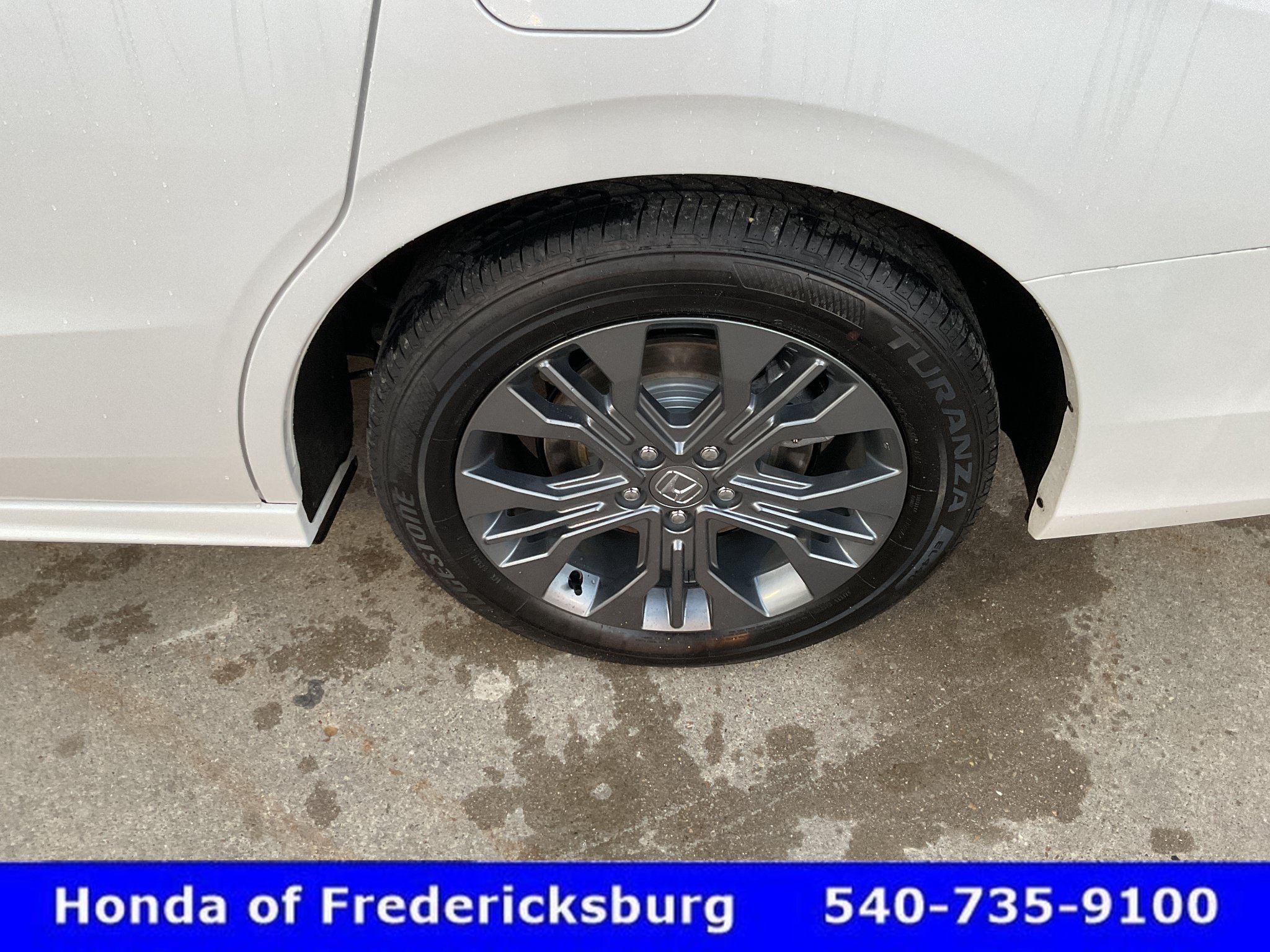 Certified 2026 Honda Odyssey Touring image 11