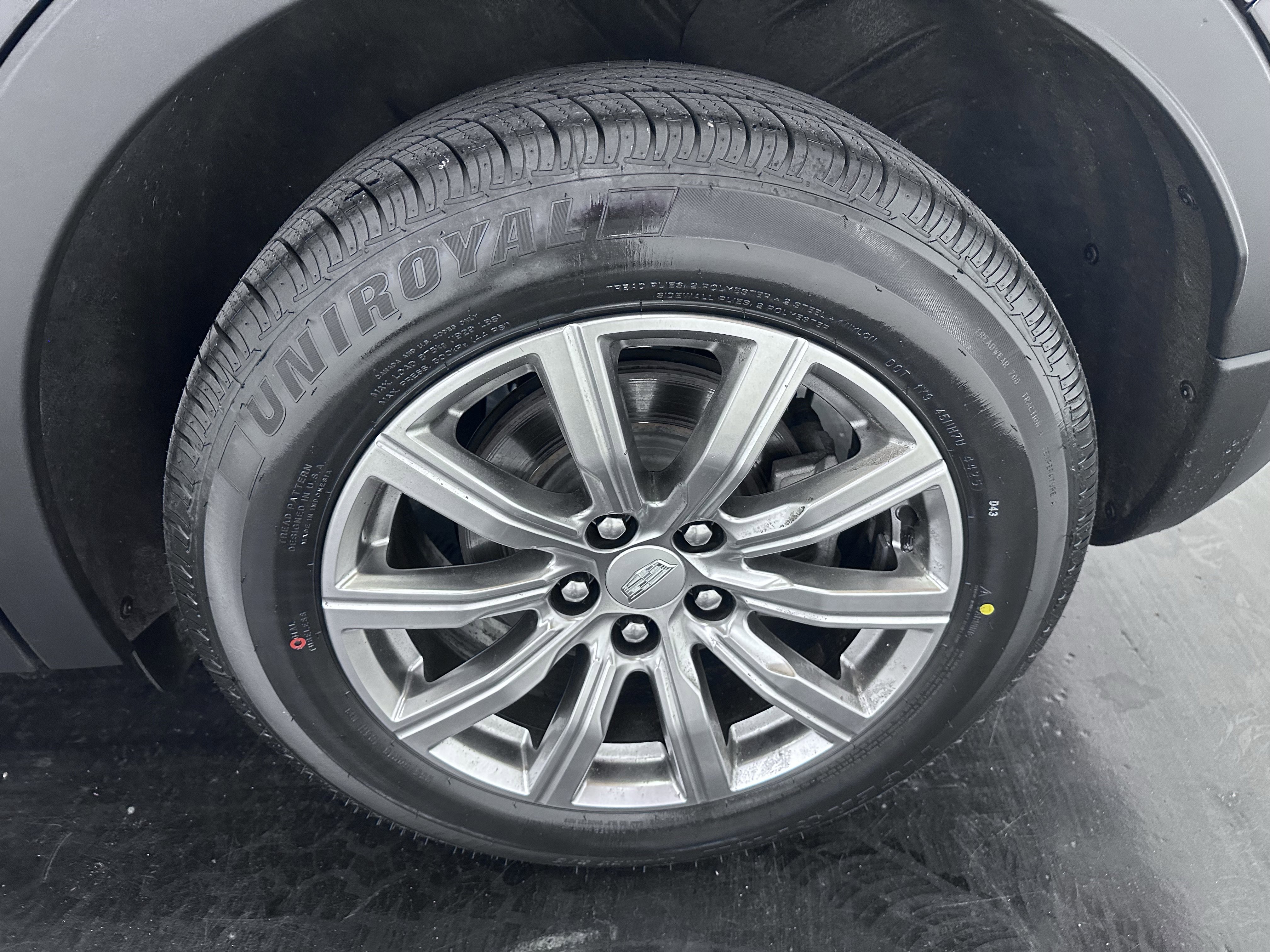 Used 2019 Cadillac XT4 Premium Luxury image 21