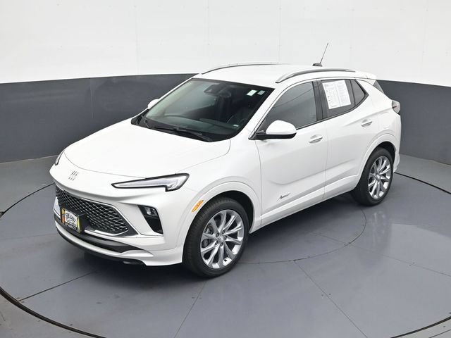Used 2024 Buick Encore GX Avenir w/ Avenir Convenience Package AWD/4WD image 13