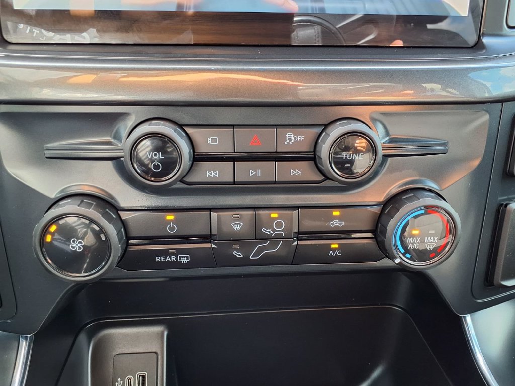 Used 2025 Ford F150 STX RWD image 12