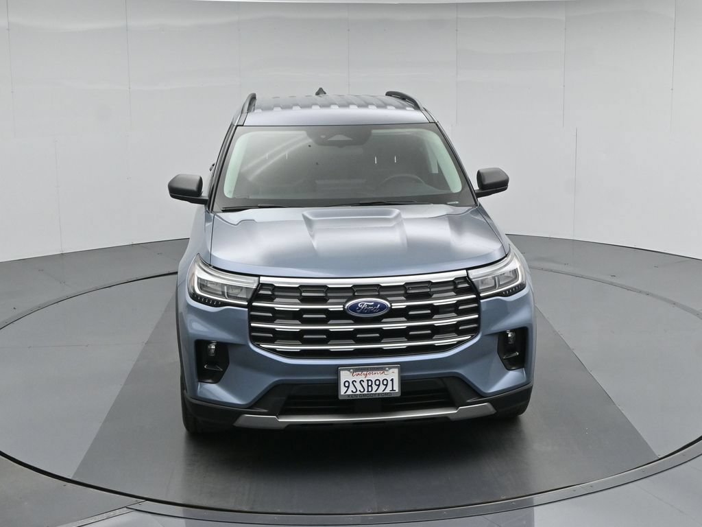 Used 2025 Ford Explorer Active w/ Active Comfort Package RWD image 40