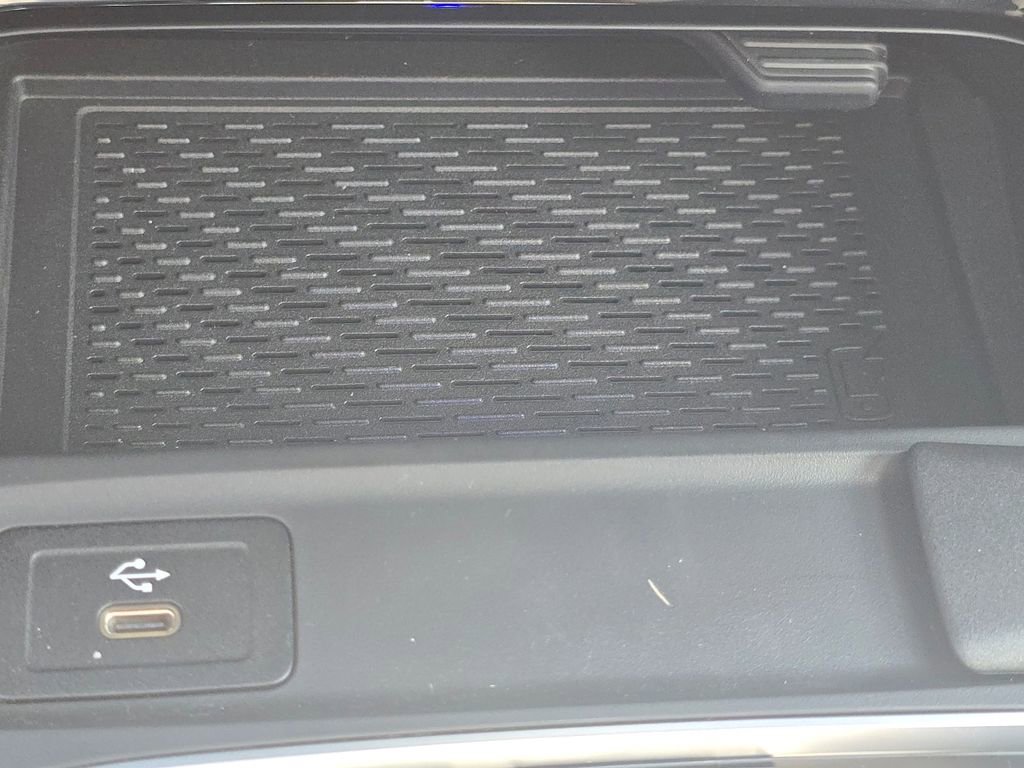 New 2026 Mercedes-Benz GLB 250 4MATIC image 31
