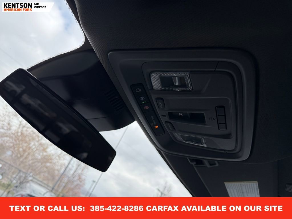 Used 2025 GMC Sierra 1500 Elevation image 31