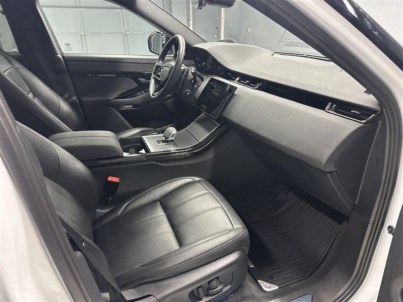 Used 2024 Land Rover Range Rover Evoque Dynamic SE AWD/4WD image 11