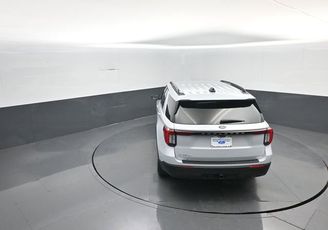 New 2026 Ford Explorer Active image 28