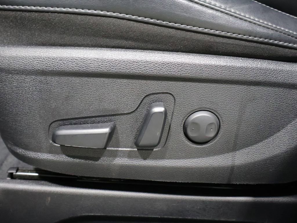 Used 2025 Kia Telluride S image 14