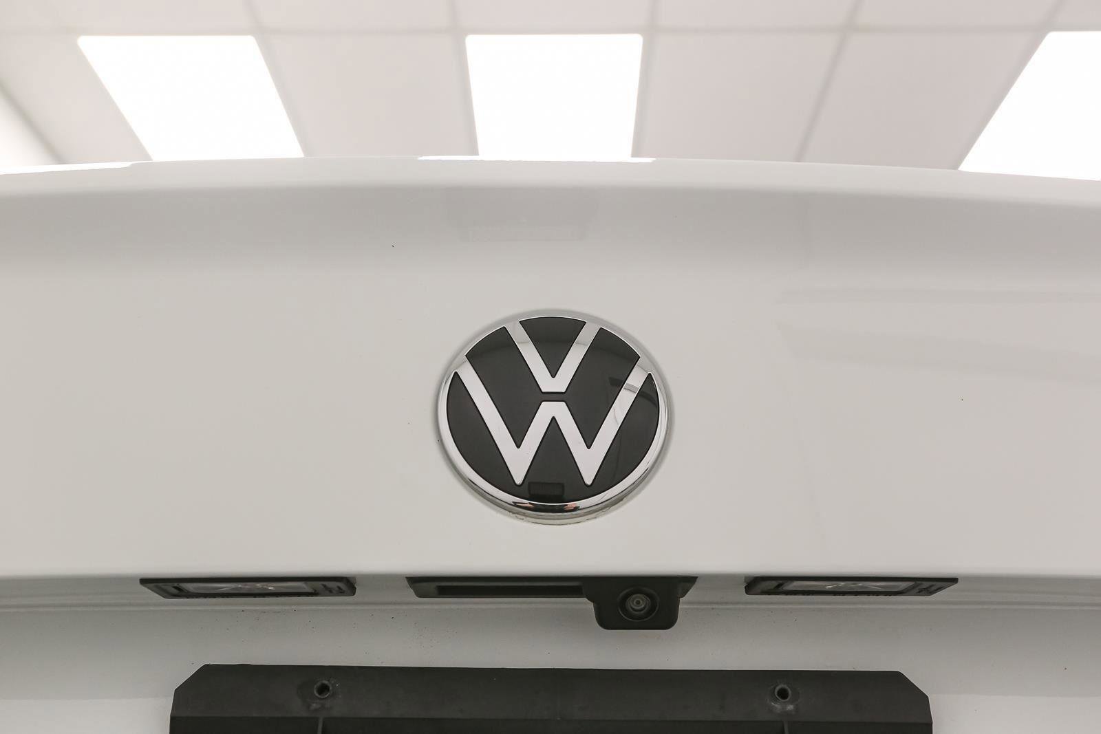 Certified 2023 Volkswagen Jetta Sport image 14