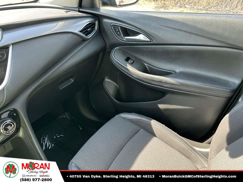 Certified 2020 Buick Encore GX Preferred w/ Cold Weather Comfort Package FWD image 29