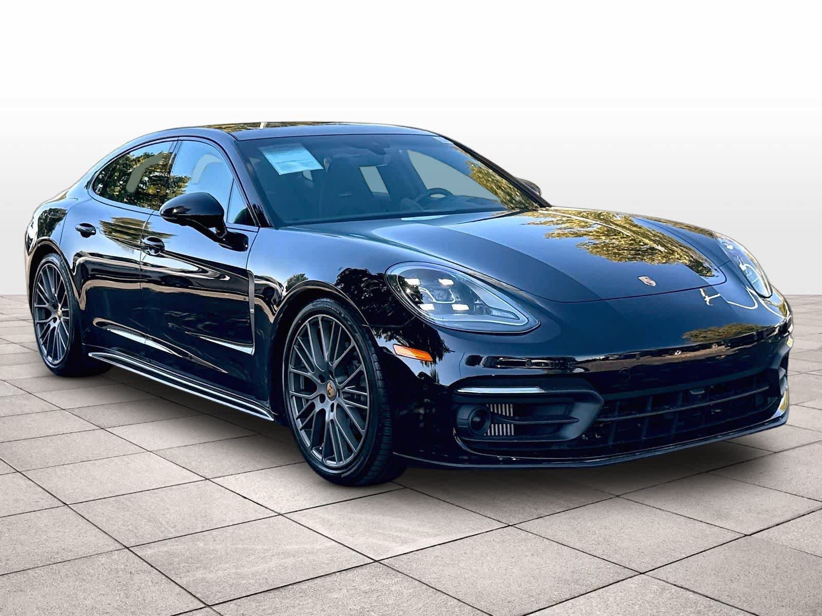 Used 2023 Porsche Panamera 4 Platinum Edition w/ Assistance Package AWD/4WD image 3