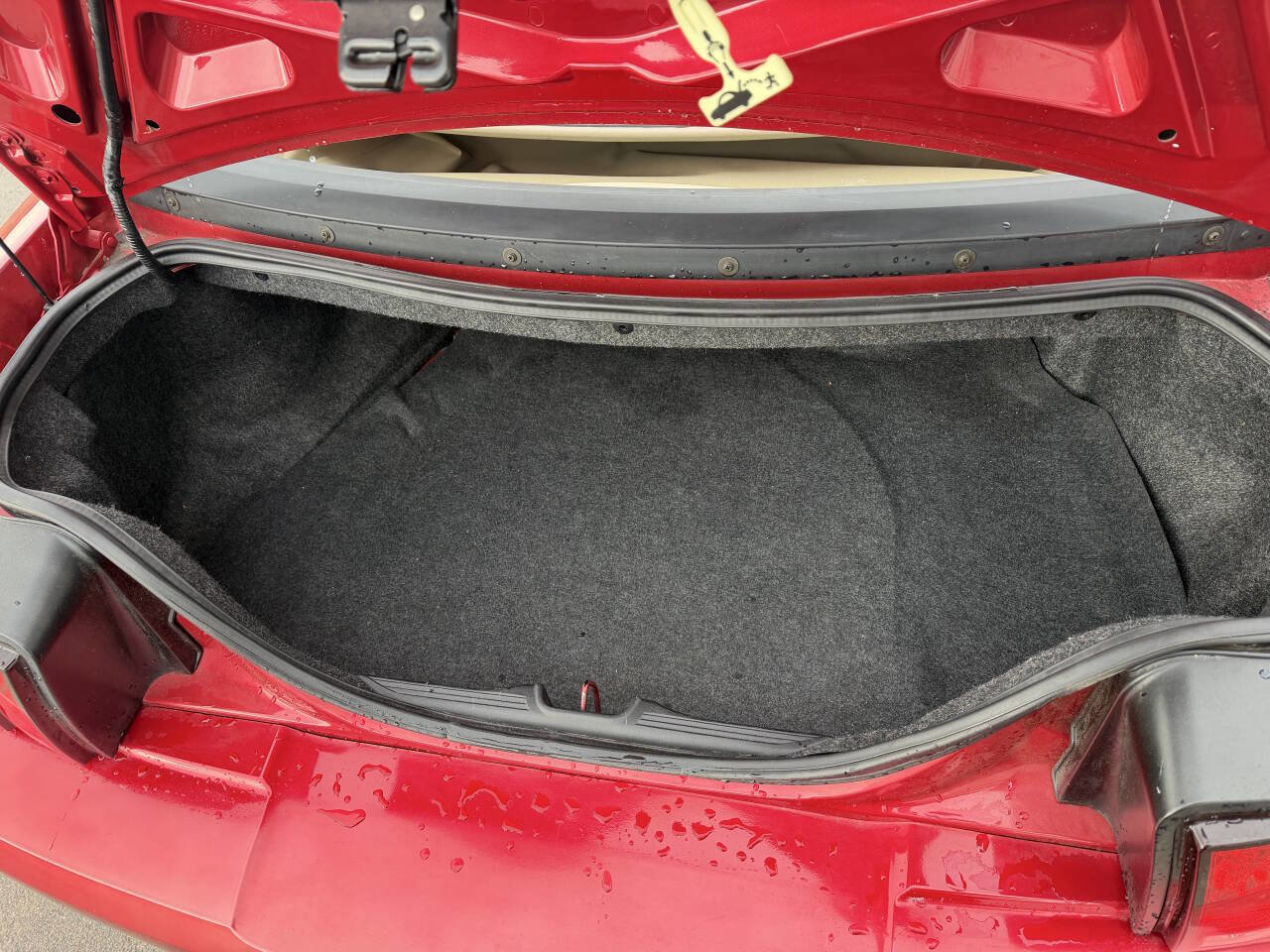 Used 2001 Ford Mustang Convertible image 13