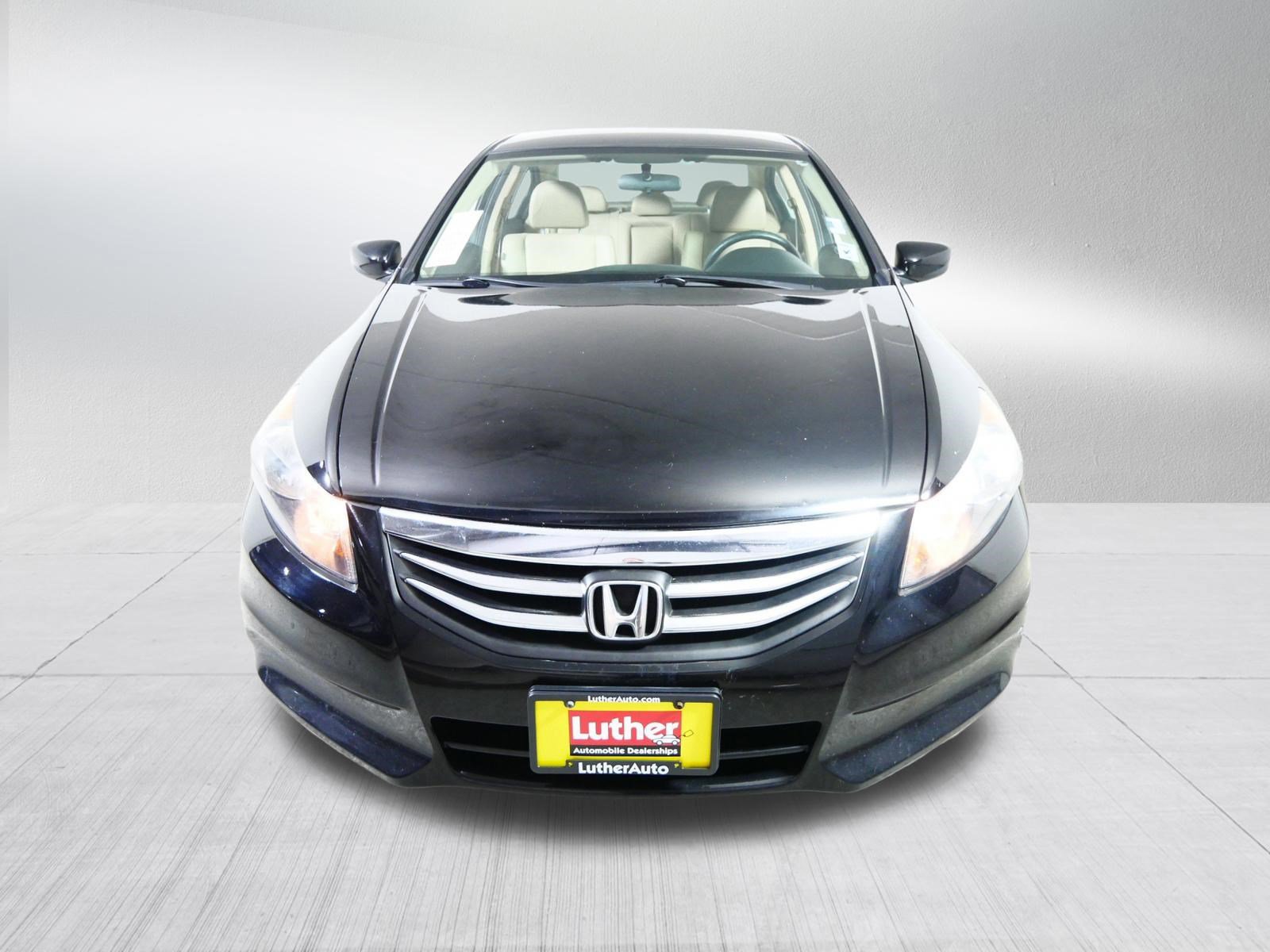 Used 2012 Honda Accord SE image 2