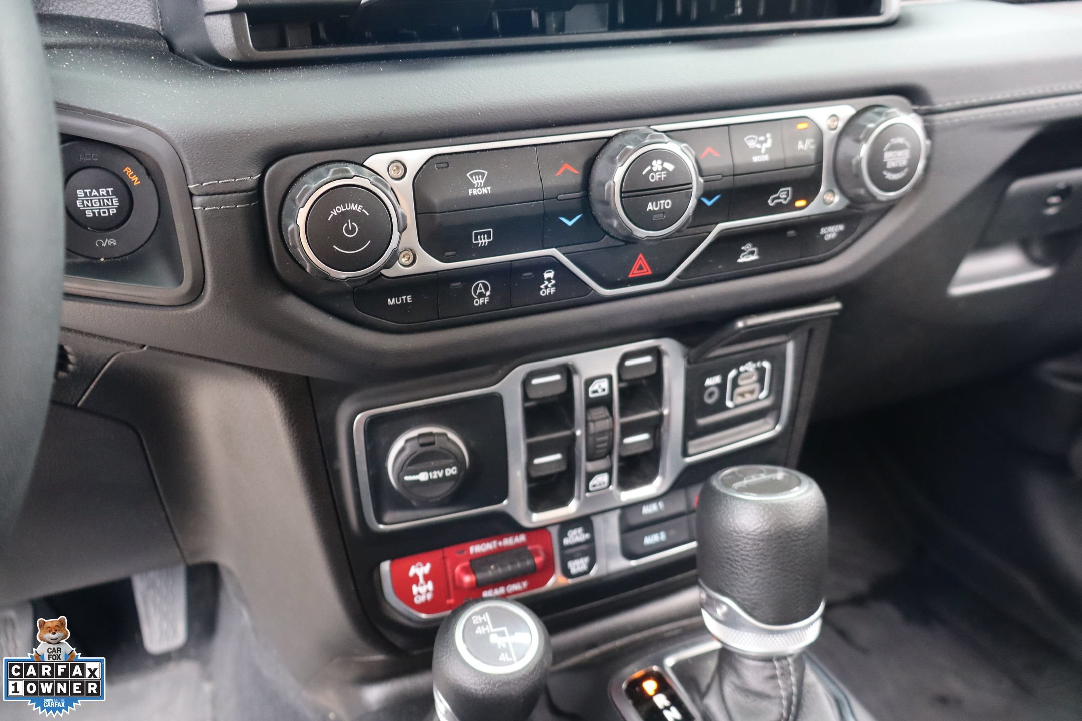 Used 2025 Jeep Gladiator Rubicon w/ Steel Bumper Group AWD/4WD image 20