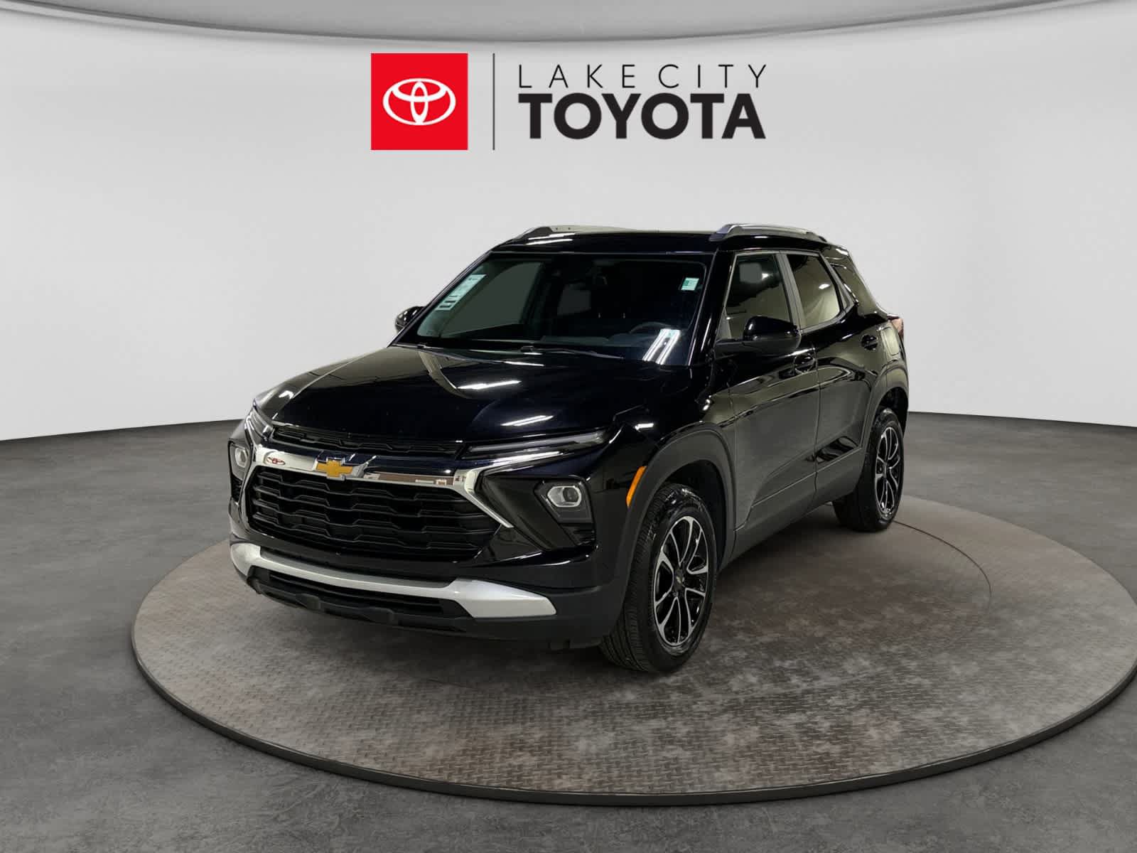 Used 2025 Chevrolet TrailBlazer LT