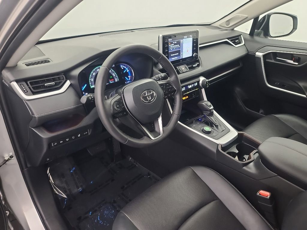 Used 2020 Toyota RAV4 Limited AWD/4WD image 26