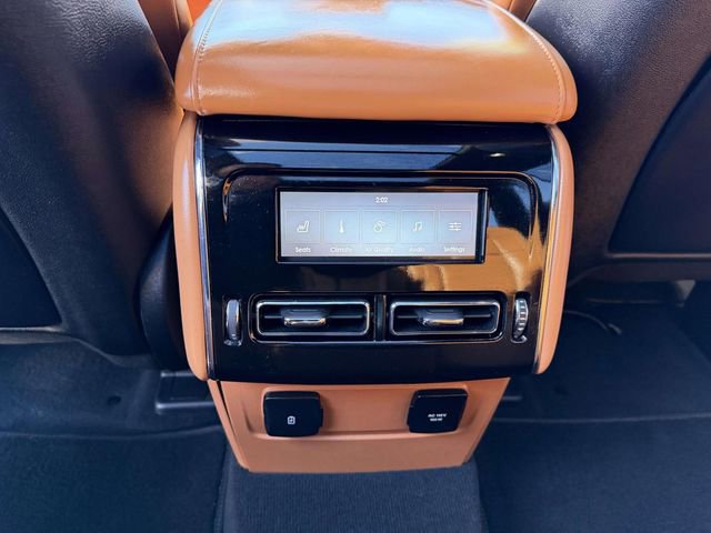 Used 2023 Lincoln Aviator Black Label w/ Jet Package image 17