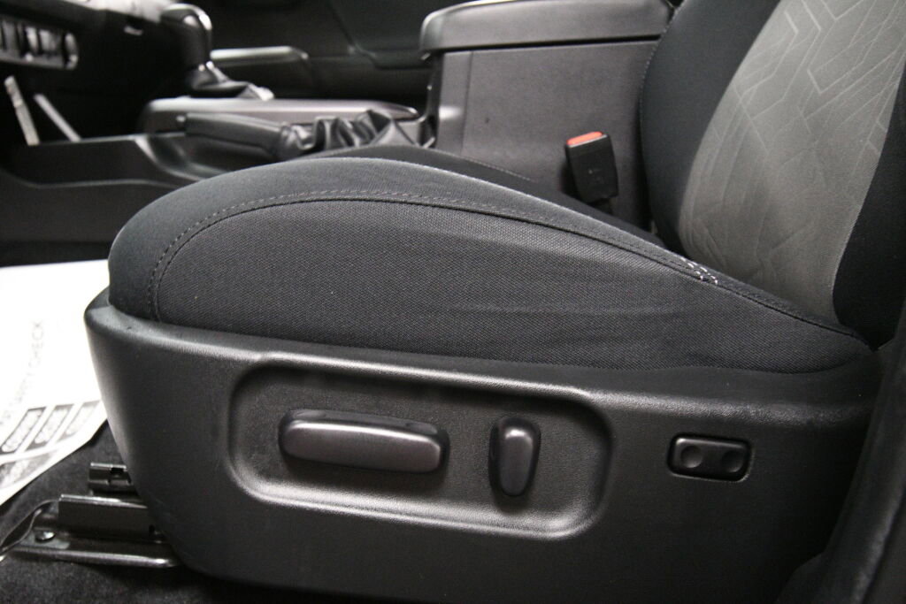 Certified 2023 Toyota Tacoma TRD Sport image 10