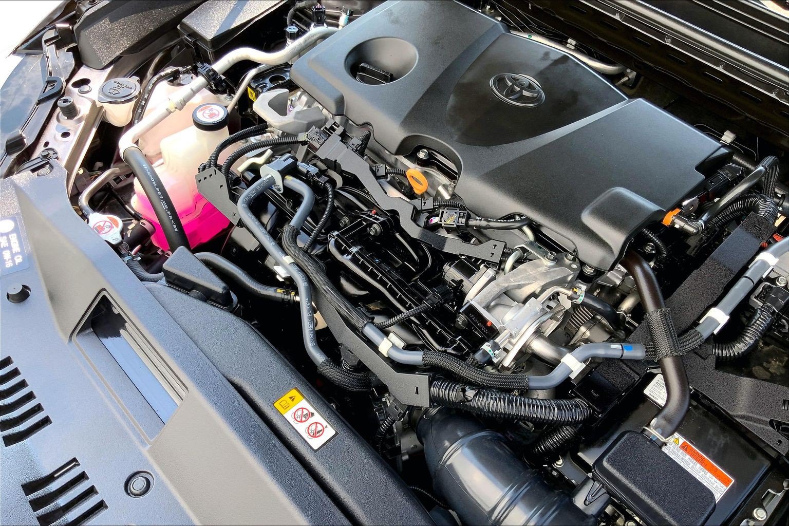 Used 2020 Toyota Camry XLE w/ Sunroof Package FWD image 36