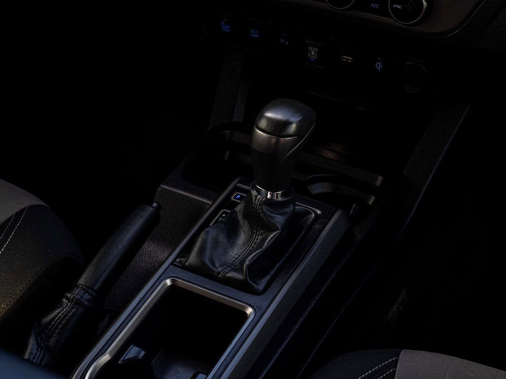 Used 2023 Toyota Tacoma TRD Off-Road w/ Technology Package image 25