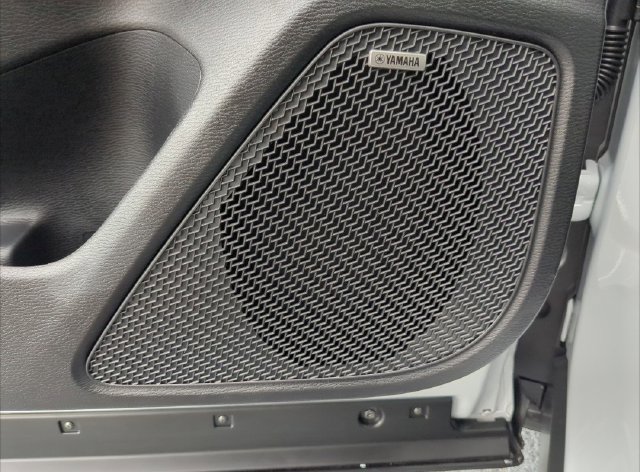 New 2026 Mitsubishi Outlander AWD image 22