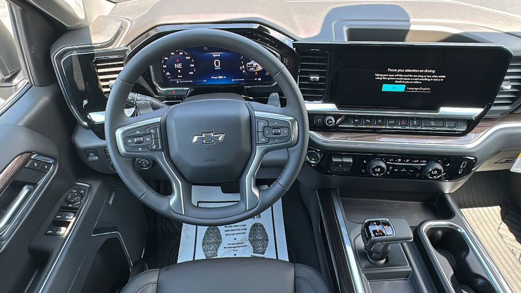 Used 2026 Chevrolet Silverado 1500 LT Trail Boss w/ LT Trail Boss Premium Package image 16