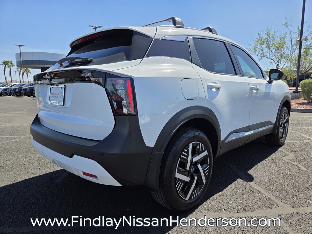 New 2026 Nissan Kicks SV w/ Cold Weather Package FWD image 5