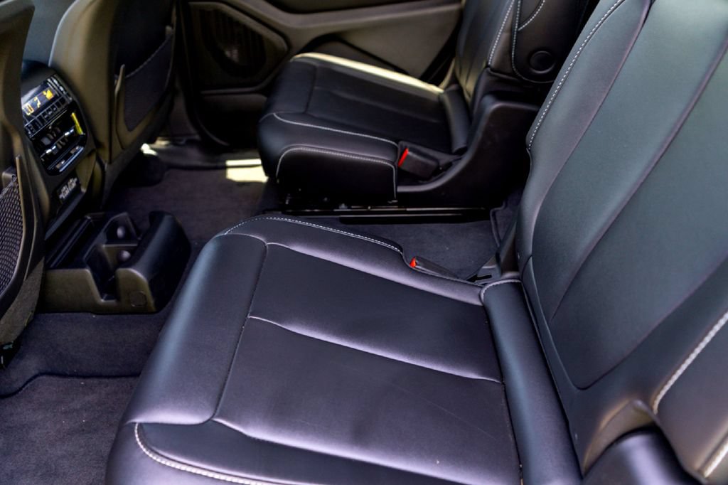 New 2025 Jeep Grand Cherokee L Limited w/ Black Appearance Package RWD image 24