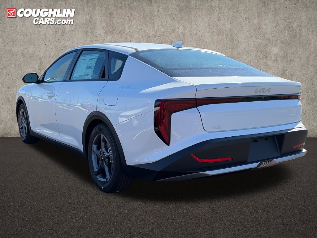 New 2026 Kia K4 FWD image 5