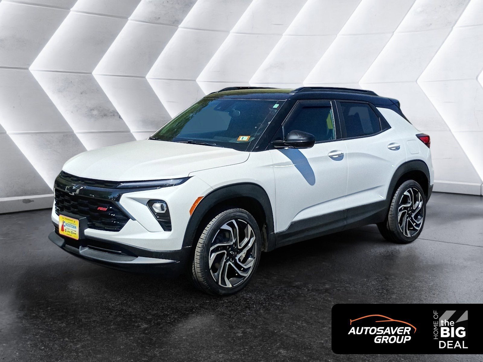 Used 2025 Chevrolet TrailBlazer RS w/ Driver Confidence Package AWD/4WD image 1