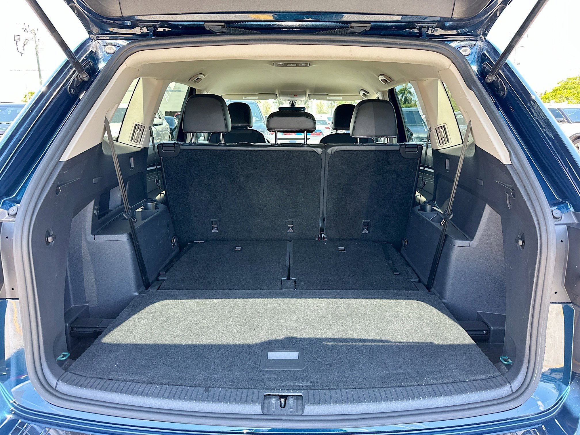 Used 2022 Volkswagen Atlas SE image 27